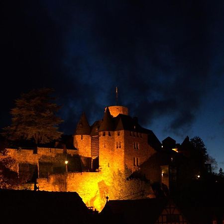 Ferienwohnung Heimbach Burgblick Bagian luar foto